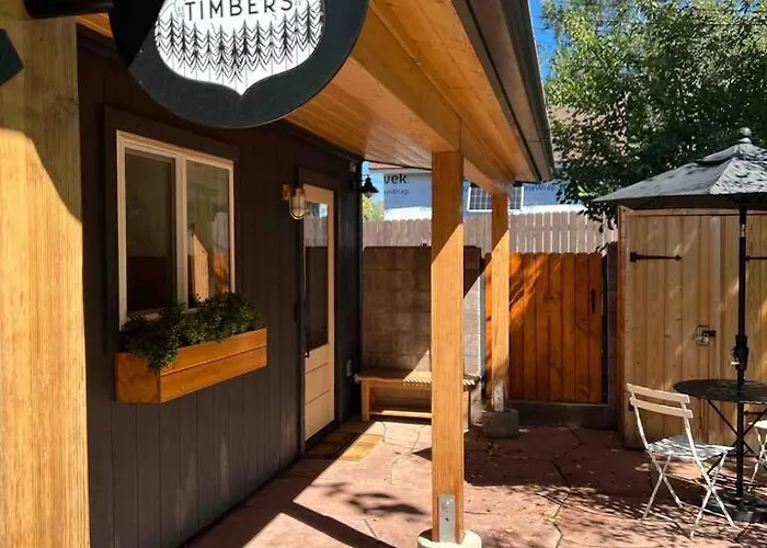 Adorable Tiny House Near Grand Canyon, Fire Pit And Walk To Town Apartment *