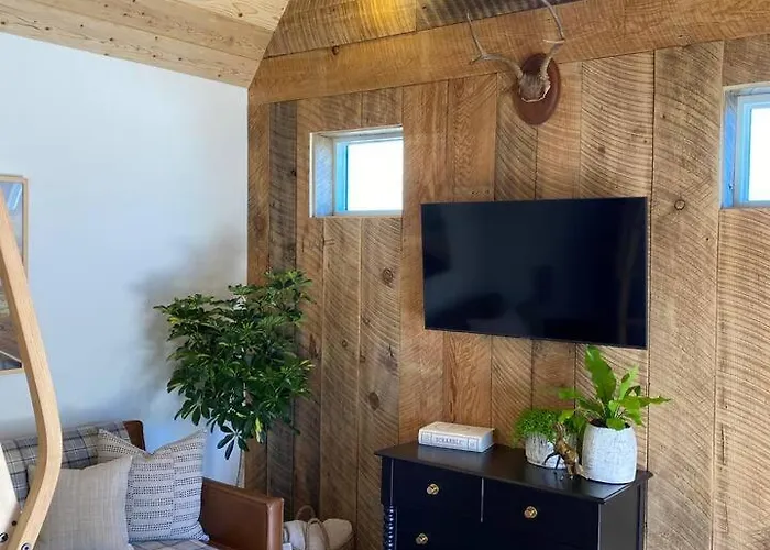 Adorable Tiny House Near Grand Canyon, Fire Pit And Walk To Town Apartment