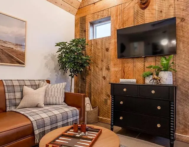Adorable Tiny House Near Grand Canyon, Fire Pit And Walk To Town * Williams